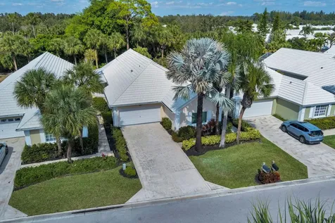 9213 Heathridge Drive West Palm Beach FL 33411