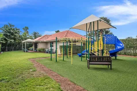 9213 Heathridge Drive West Palm Beach FL 33411