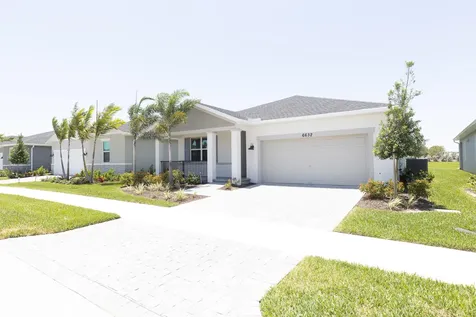 6632 NW Cloverdale Avenue Port Saint Lucie FL 34987
