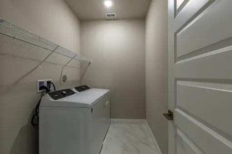 6632 NW Cloverdale Avenue Port Saint Lucie FL 34987