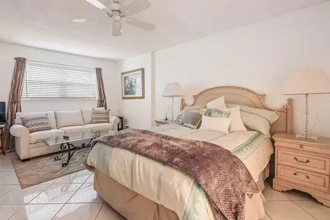 6850 10th Avenue Lake Worth FL 33467