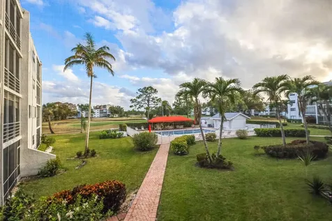 6850 10th Avenue Lake Worth FL 33467