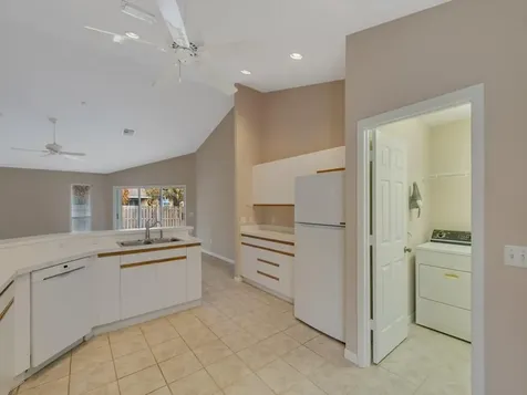 1726 16th Avenue Vero Beach FL 32962