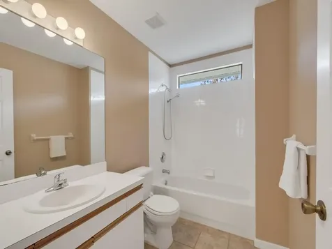 1726 16th Avenue Vero Beach FL 32962