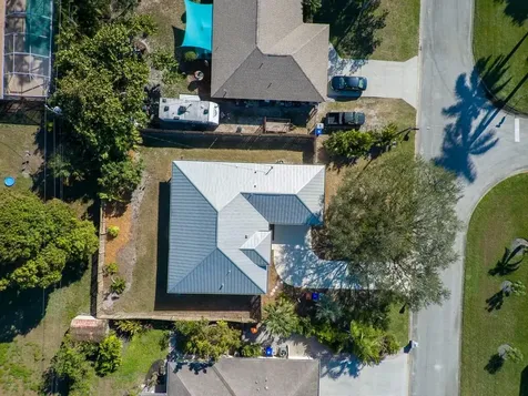 1726 16th Avenue Vero Beach FL 32962