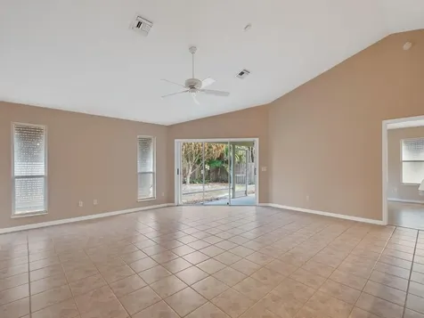 1726 16th Avenue Vero Beach FL 32962