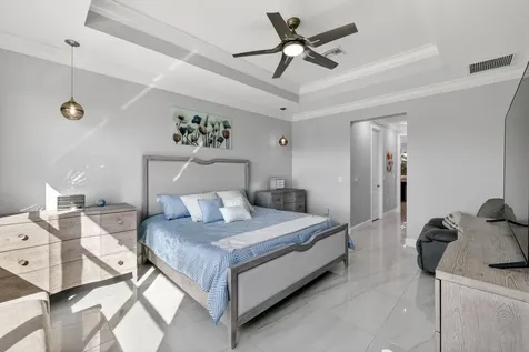 11790 Sw Sailfish Isles Way Port Saint Lucie FL 34987