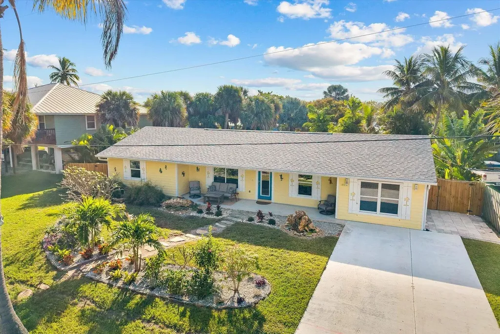 1805 Plover Avenue Fort Pierce FL 34949