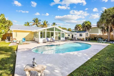 1805 Plover Avenue Fort Pierce FL 34949