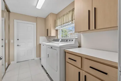 259 Brier Circle Jupiter FL 33458