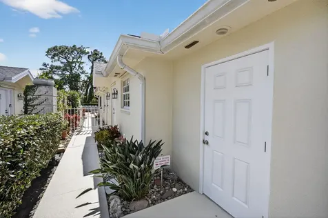 259 Brier Circle Jupiter FL 33458