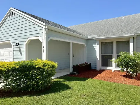 420 Park Forest Way Wellington FL 33414