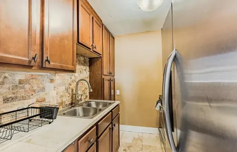 112 W 34th Street Riviera Beach FL 33404