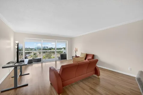2600 N Flagler Drive West Palm Beach FL 33407
