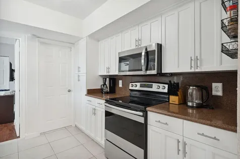 428 Se 2nd Street Deerfield Beach FL 33441