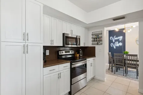 428 Se 2nd Street Deerfield Beach FL 33441
