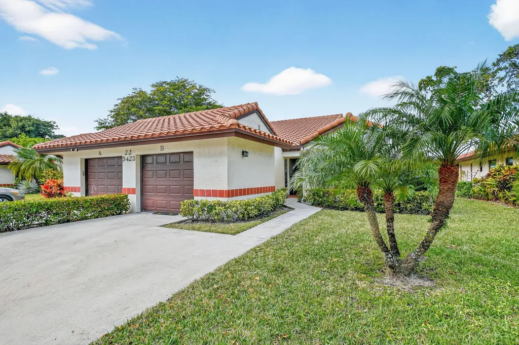 5423 Palm Springs Lane Boynton Beach FL 33437
