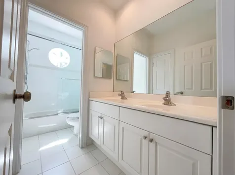 12431 Sw 1st Street Plantation FL 33325