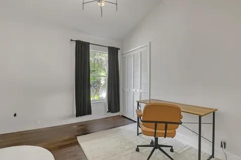 357 Hammocks Trail Greenacres FL 33413