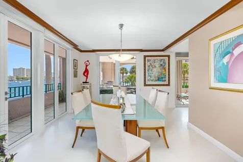 140 Se 5th Avenue Boca Raton FL 33432