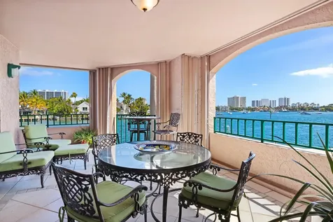 140 Se 5th Avenue Boca Raton FL 33432