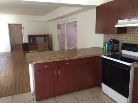 1351 Ne 159th Street North Miami Beach FL 33162