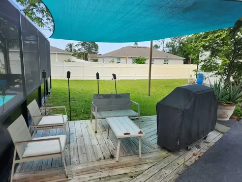 1665 SE Harp Lane Port Saint Lucie FL 34983