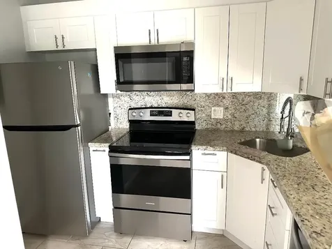 728 Sunny Pine Way Greenacres FL 33415