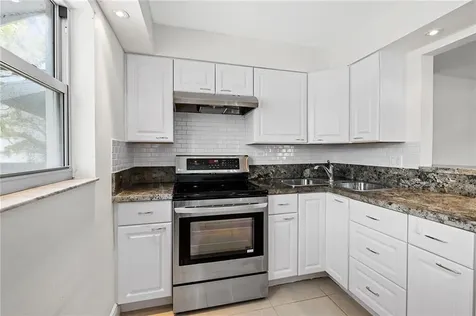 5201 Ne 24th Terrace Fort Lauderdale FL 33308