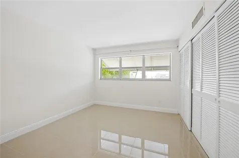 5201 Ne 24th Terrace Fort Lauderdale FL 33308