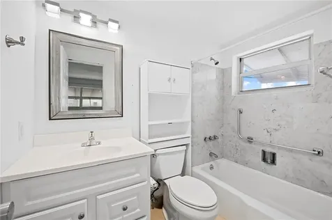 5201 Ne 24th Terrace Fort Lauderdale FL 33308
