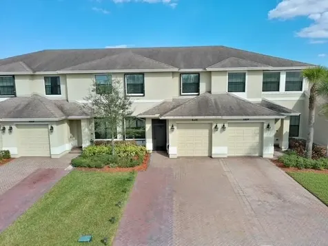 10106 W Villa Circle Vero Beach FL 32966