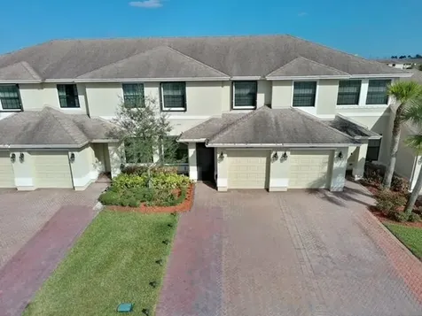 10106 W Villa Circle Vero Beach FL 32966