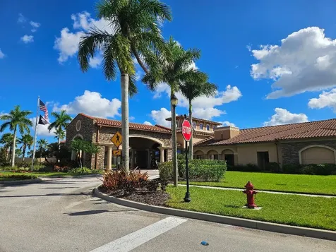 12509 Sw Silverwood Avenue Port Saint Lucie FL 34987