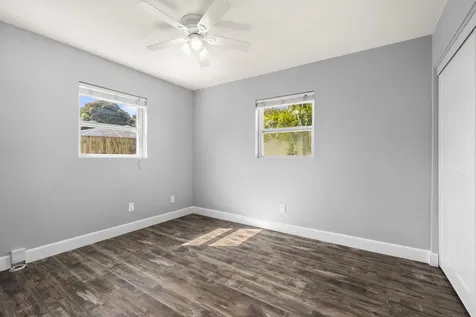 924 Se Dolphin Drive Stuart FL 34996