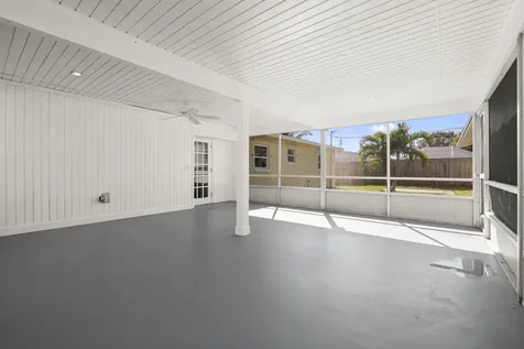 924 Se Dolphin Drive Stuart FL 34996