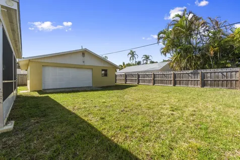 924 Se Dolphin Drive Stuart FL 34996