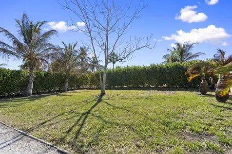 924 Se Dolphin Drive Stuart FL 34996