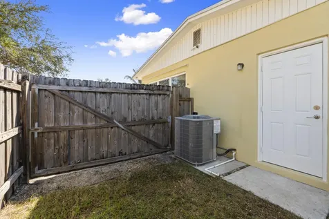924 Se Dolphin Drive Stuart FL 34996