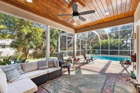 580 42nd Court Vero Beach FL 32968