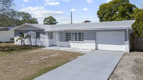 306 Riomar Drive Port Saint Lucie FL 34952