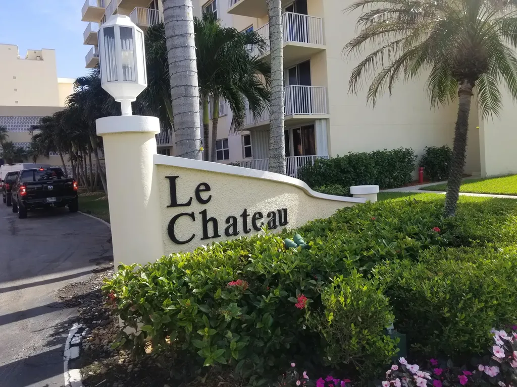 3540 S Ocean Boulevard South Palm Beach FL 33480