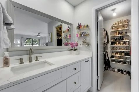 525 Dotterel Road Delray Beach FL 33444
