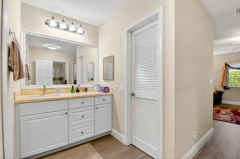 10260 Greentrail Drive Boynton Beach FL 33436