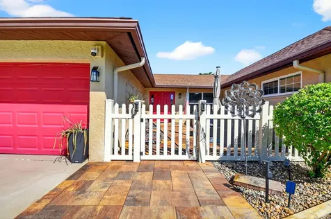 10260 Greentrail Drive Boynton Beach FL 33436