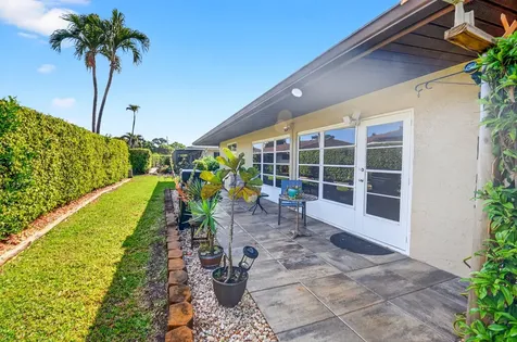 10260 Greentrail Drive Boynton Beach FL 33436