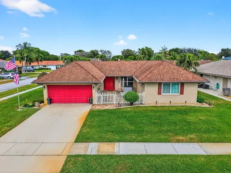 10260 Greentrail Drive Boynton Beach FL 33436