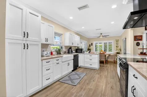 10265 Greentrail Drive Boynton Beach FL 33436