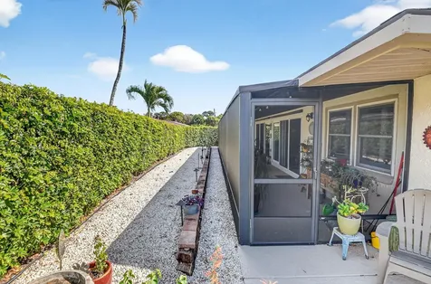 10265 Greentrail Drive Boynton Beach FL 33436