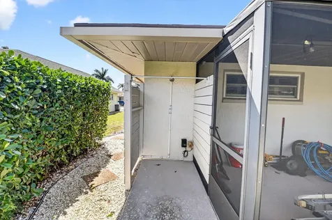 10265 Greentrail Drive Boynton Beach FL 33436